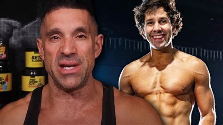 David Dobrik Height Weight Shoe Size Body Measurements Facts