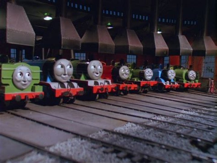 
How Much Money Does Henry Thomas Make? Latest Income Salary
