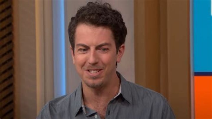 
How Much Money Does Taran Noah Smith Make? Latest Income Salary
