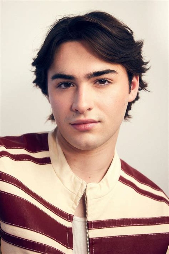 Joshua Colley Age, Partner, Parents, Gay, Height & Net Worth