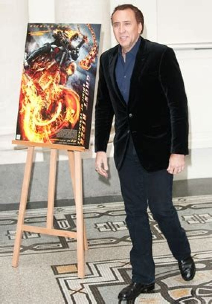 Nicolas Cage Body Measurements Weight Height Shoe Size Hair Color Vital Statistics