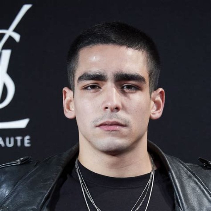 Omar Ayuso Wiki, Boyfriend, Age, Birthday, Net Worth, Mother, Height & More