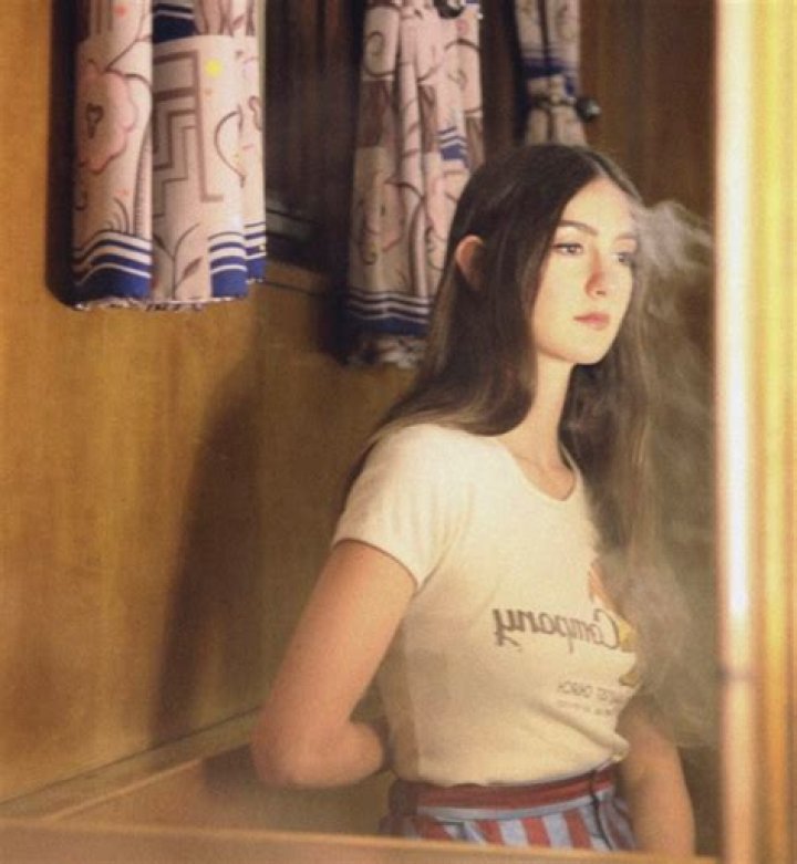 Weyes Blood Height Weight Shoe Size Body Measurement Statistics